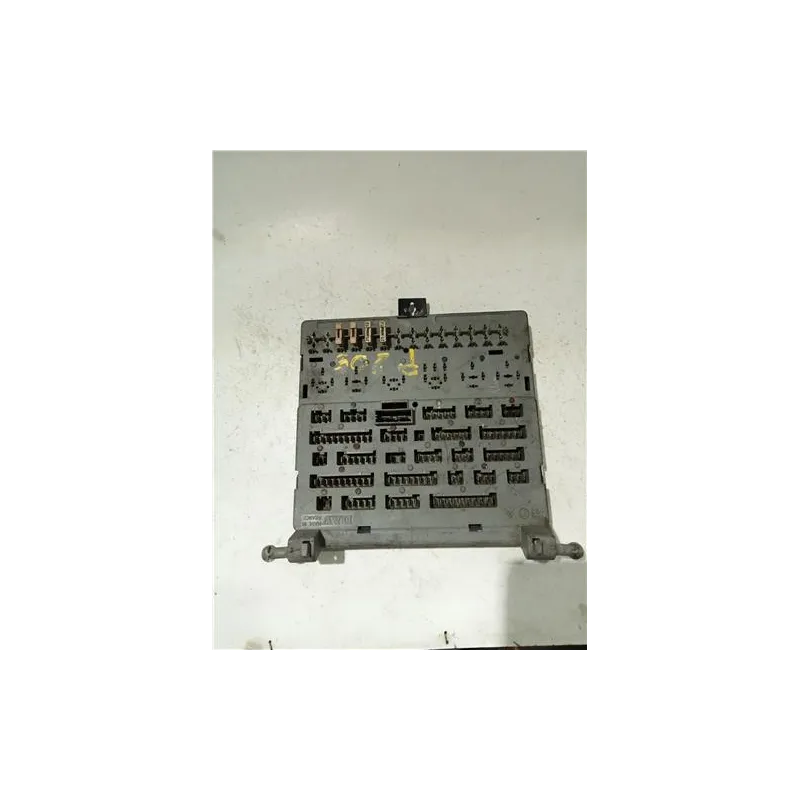 Recambio de caja fusibles/rele para peugeot 205 berlina (02.1983) 1.8 diesel referencia OEM IAM P205  