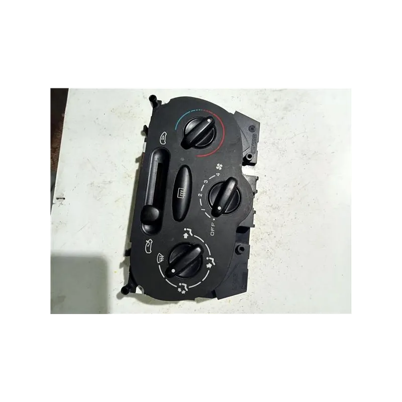 Recambio de mandos climatizador para citroën xsara picasso (1999) 1.6 hdi referencia OEM IAM BEHR 64138  