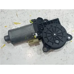 Recambio de motor elevalunas delantero derecho para ford fiesta (cbk)(2002) referencia OEM IAM 0130821939  