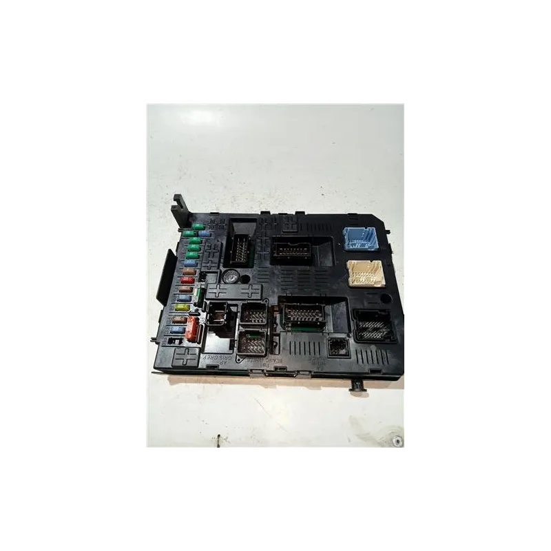 Recambio de caja fusibles/rele para peugeot 3008 (05.2009) 2.0 hdi referencia OEM IAM 2811975952  