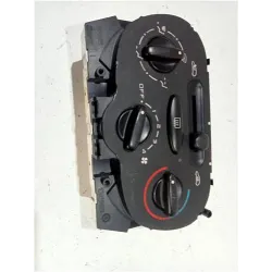 Recambio de mandos climatizador para peugeot 206 (1998) 1.4 hdi eco 70 referencia OEM IAM 1068901  