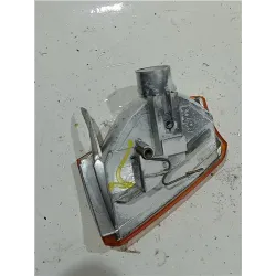 Recambio de intermitente delantero izquierdo para peugeot 205 berlina (02.1983) 1.8 diesel referencia OEM IAM SEIMA 10700G  