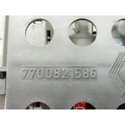 Recambio de caja reles / fusibles para renault laguna i (b56_, 556_) 1.9 dti (b56j) referencia OEM IAM 7700821586  