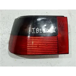 Recambio de piloto trasero izquierdo para seat ibiza (6k1)(1993) 1.4 i referencia OEM IAM MT4 A2810881  