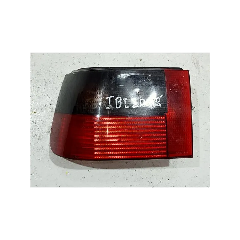 Recambio de piloto trasero izquierdo para seat ibiza (6k1)(1993) 1.4 i referencia OEM IAM MT4 A2810881  