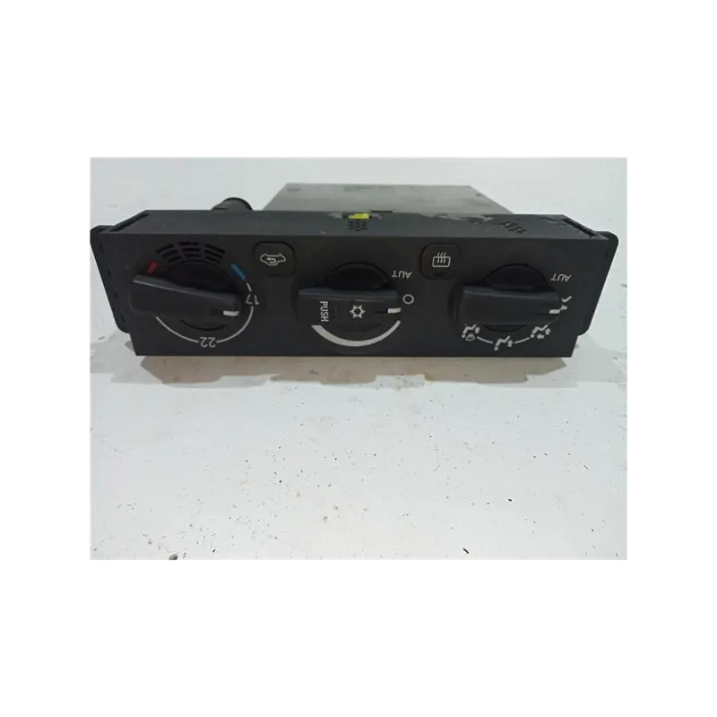 Recambio de mandos climatizador para mitsubishi carisma berlina 4 (da0)(2000) referencia OEM IAM MR360474  