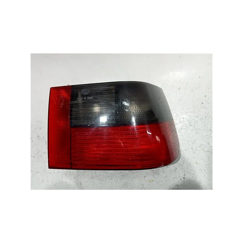 Recambio de piloto trasero derecho para seat ibiza (6k1)(1993) 1.4 i referencia OEM IAM INTERMITENTE  