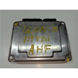 Recambio de centralita inyeccion para seat leon (1m1)(11.1999) tdi referencia OEM IAM 038906012T  