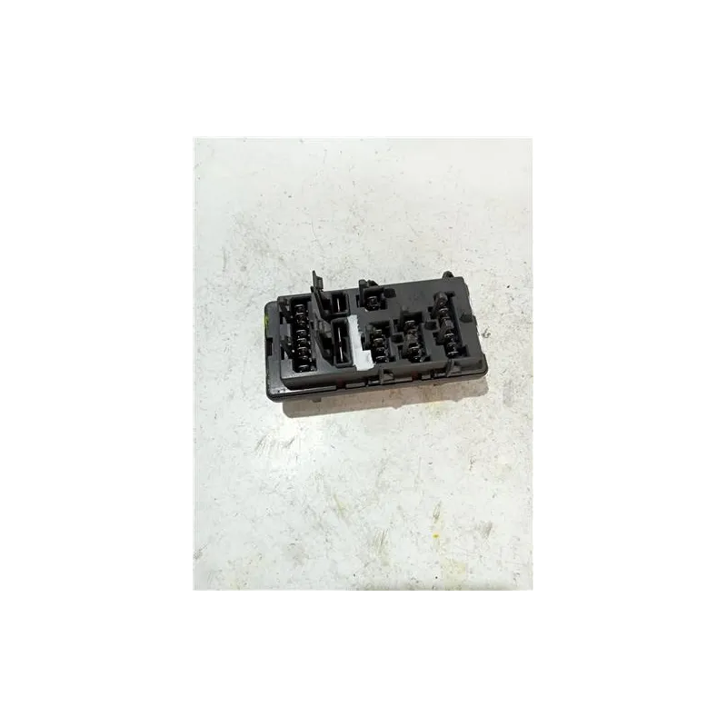 Recambio de caja fusibles/rele para citroën xsara berlina (1997) 1.9 td referencia OEM IAM 518090147  