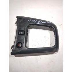 EMBELLECEDOR CONSOLA CENTRAL 68262BJ99C 