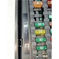 Recambio de caja fusibles/rele para opel vectra c berlina (07.2005) 1.9 cosmo [1,9 ltr. - 88 kw cdti] referencia OEM IAM 4600232