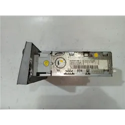 Recambio de radio cd para peugeot 407 hdi 135 referencia OEM IAM 9646871777  