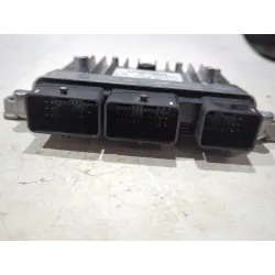 Recambio de centralita inyeccion para peugeot 407 hdi 135 referencia OEM IAM 9663548180  