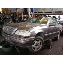 MERCEDES-BENZ CLASE C (W202)