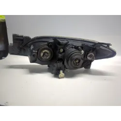 Recambio de faro izquierdo para mazda 3 (bk) 1.6 di turbo referencia OEM IAM P2690  