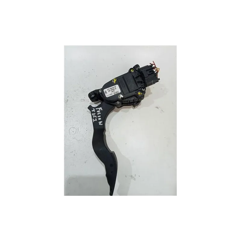 Recambio de potenciometro pedal gas para ford fusion (cbk)(2002) 1.4 tdci referencia OEM IAM 6PV00856700  