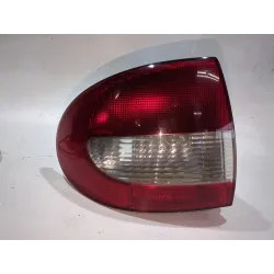 Recambio de piloto trasero izquierdo para renault megane i (ba0/1_) 1.4 e (ba0e, ba0v) referencia OEM IAM 7700428058  