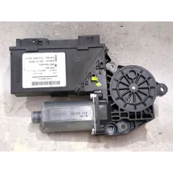 MOTOR ELEVALUNAS TRASERO DERECHO 7L0959794A 
