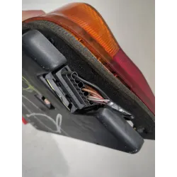 Recambio de piloto trasero derecho para ford mondeo berlina (gd)(1997) referencia OEM IAM 152423A  