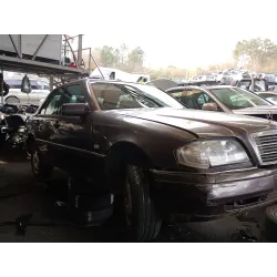mercedes-benz clase c (w202) del año 1995