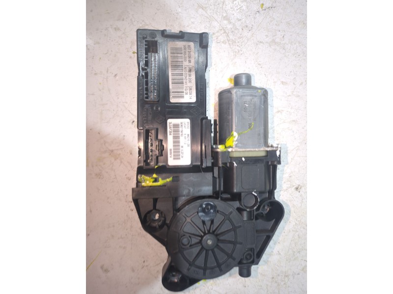 Recambio de motor elevalunas delantero izquierdo para renault megane iii sport tourer (2009) 1.6 bose edition [1,6 ltr. - 96 kw 