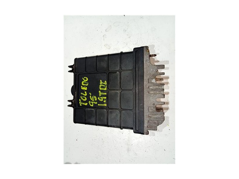 Recambio de centralita inyeccion para seat toledo (1l)(09.1991) 1.6 i referencia OEM IAM 028906021BT  