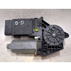 MOTOR ELEVALUNAS DELANTERO DERECHO 119090XXX 101434203 