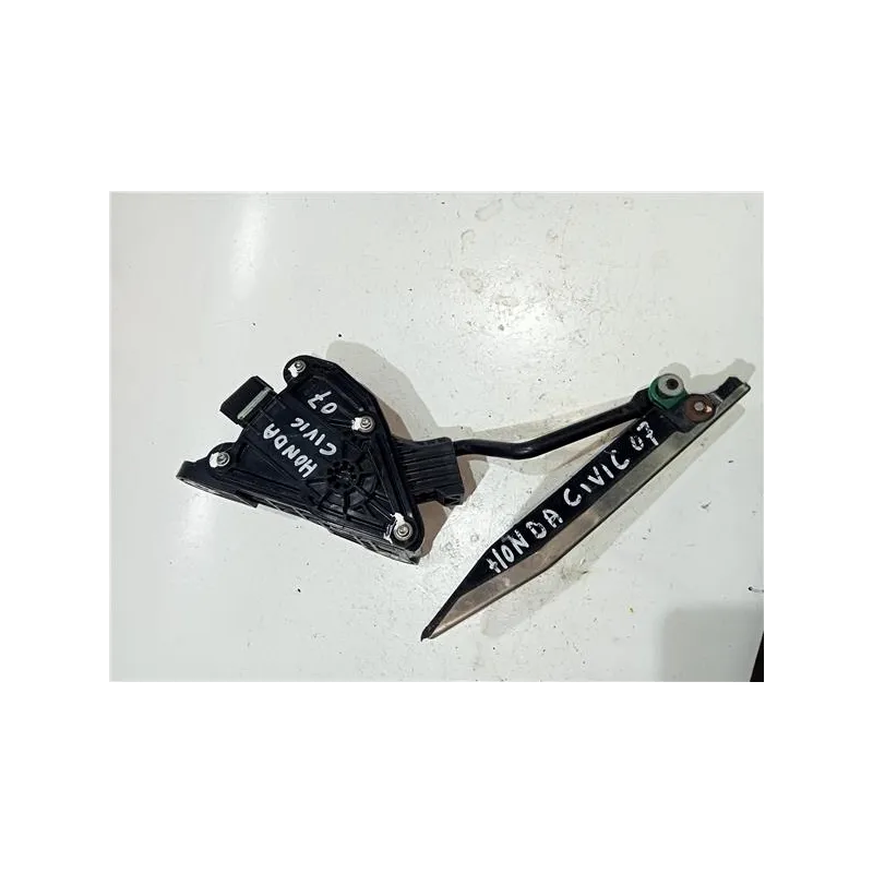 Recambio de potenciometro pedal gas para honda civic berlina 4 (fd)(04.2006) referencia OEM IAM 31301J10  