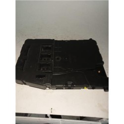Recambio de caja fusibles/rele para renault scenic ii (jm)(2003) 1.9 dci (jm12, jm0g) referencia OEM IAM 8200525386  