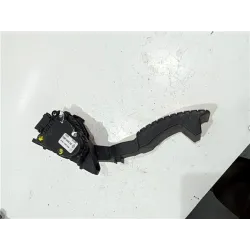 Recambio de potenciometro pedal gas para renault laguna ii (bg0)(2001) 1.9 dci (bg0g) referencia OEM IAM 6PV00811900  