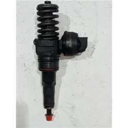 Recambio de inyector para volkswagen golf iv berlina (1j1)(1997) 1.9 tdi referencia OEM IAM 038130073AQ  
