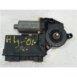 Recambio de motor elevalunas delantero derecho para audi a4 berlina (b5)(02.1999) 2.5 tdi [2,5 ltr. - 110 kw v6 24v tdi] referen
