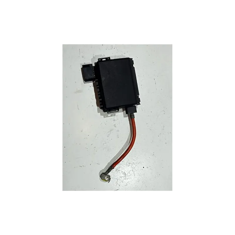 Recambio de caja fusibles/rele para volkswagen golf iv berlina (1j1)(1997) 1.6 16v referencia OEM IAM 1J0937550AD  