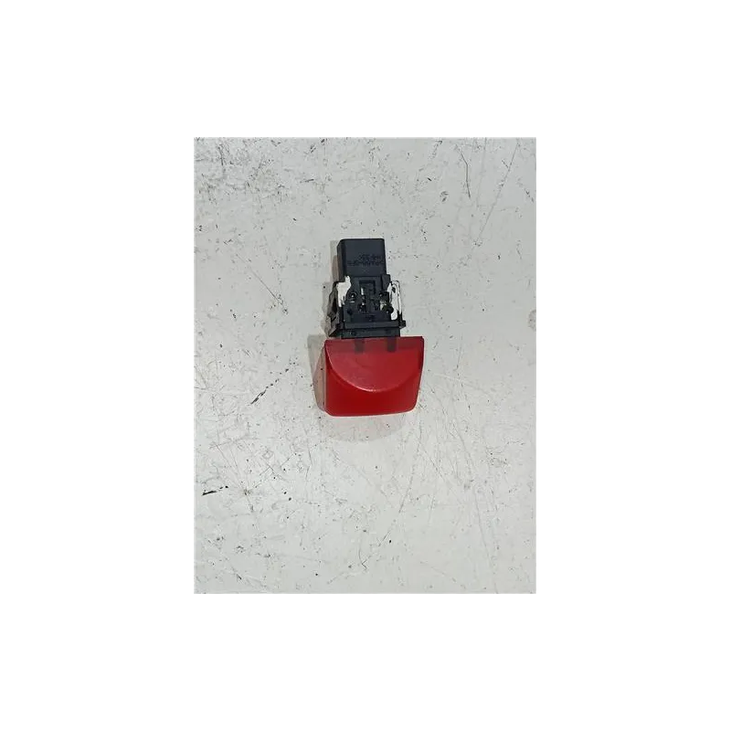 Recambio de interruptor luces emergencia para nissan micra (k11)(02.1998) referencia OEM IAM NISSAN 06019  