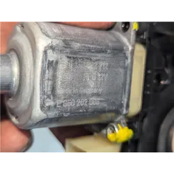 Recambio de motor elevalunas trasero derecho para audi a3 (8v1)(03.2012) crb referencia OEM IAM 5Q0959802  