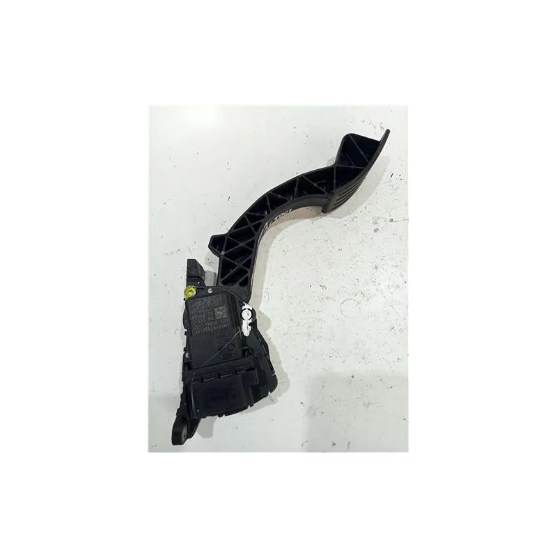 Recambio de potenciometro pedal gas para ford focus berlina (cb4)(2008) referencia OEM IAM 6PV00864132  