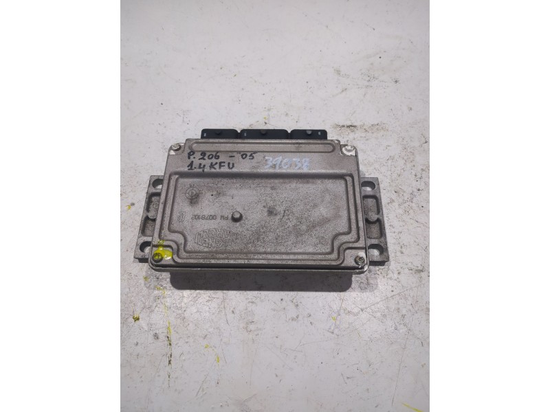 Recambio de centralita inyeccion para peugeot 206 hatchback (2a/c) 1.4 16v referencia OEM IAM IAW6LP203  