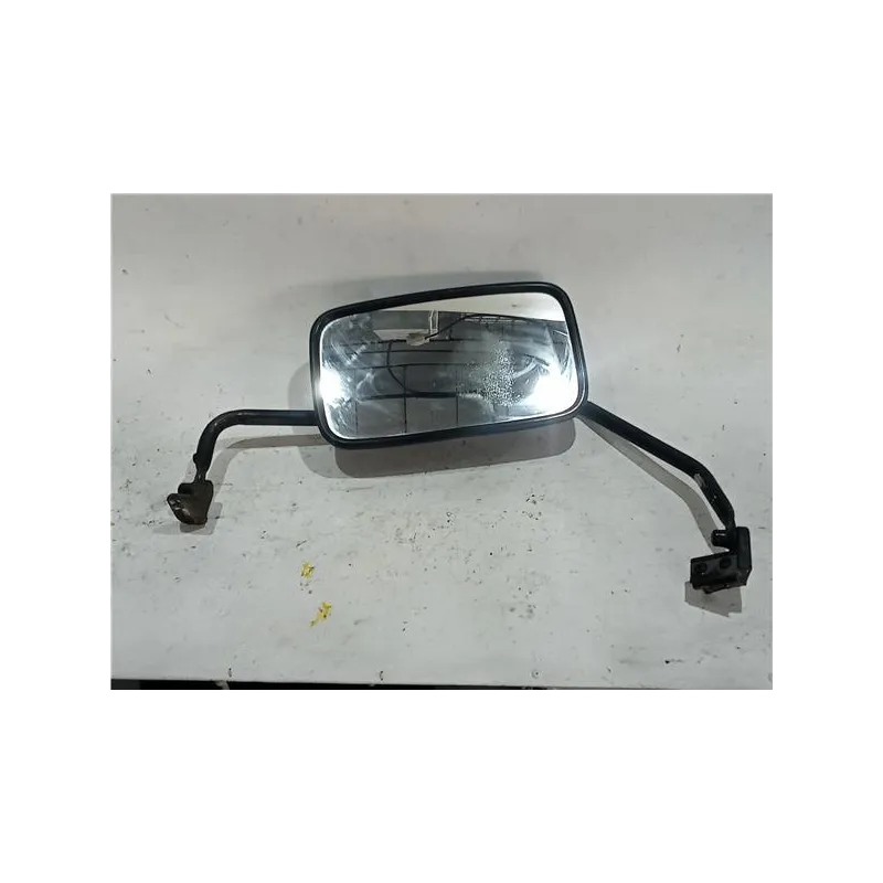 Recambio de retrovisor izquierdo para mitsubishi pajero 2.5 td referencia OEM IAM E10114099  