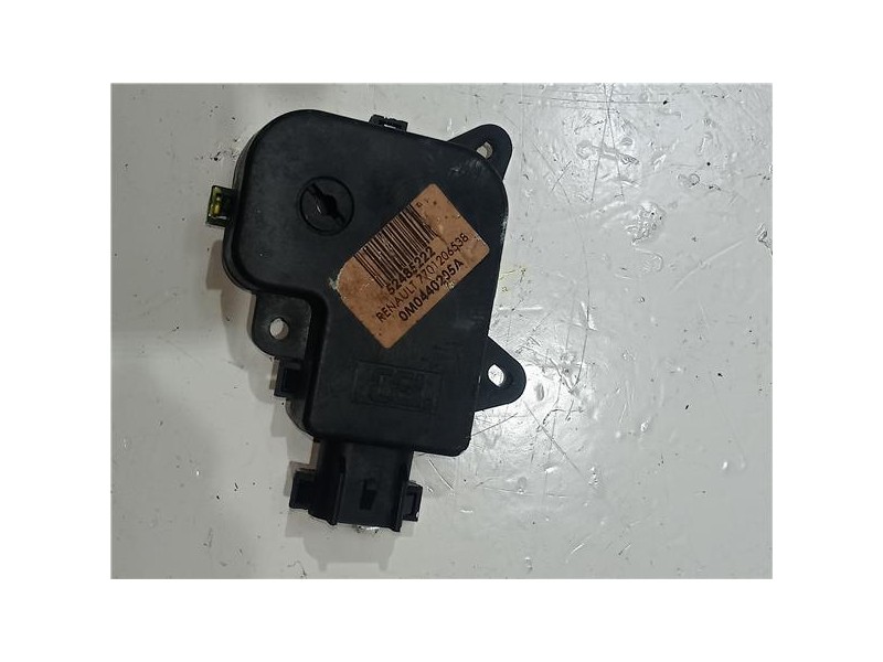 Recambio de motor apertura calefaccion para renault laguna ii (bg0)(2001) 1.9 dci (bg0g) referencia OEM IAM 7701206538  