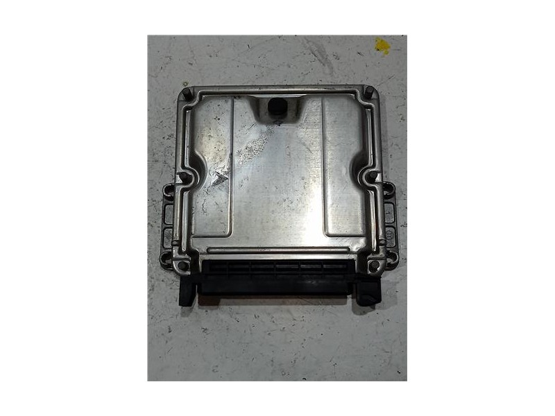 Recambio de centralita inyeccion para citroën xsara berlina (1997) 1.9 td referencia OEM IAM 0281010163 9637089780  