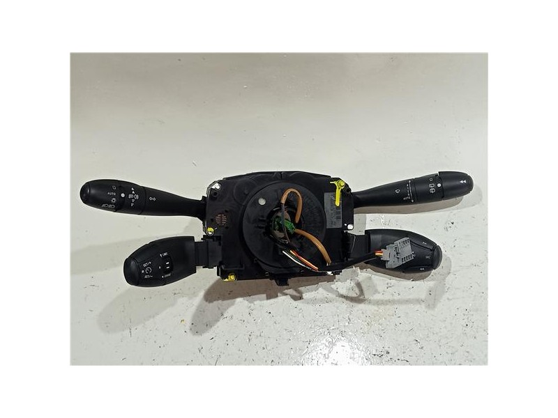 Recambio de com 2000 para peugeot 207 (2006) 1.4 confort [1,4 ltr. - 50 kw hdi] referencia OEM IAM PEUGEOT 207 61935914  