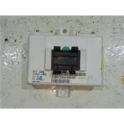 Recambio de caja fusibles/rele para renault clio iii (2005) 1.1 75 cv referencia OEM IAM 280386404R 281139717  