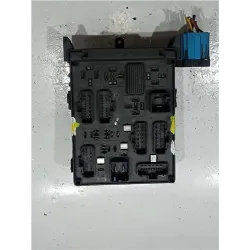 Recambio de caja fusibles/rele para renault laguna ii (bg0)(2001) 1.9 dci (bg0g) referencia OEM IAM 518831011  