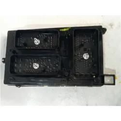 Recambio de caja fusibles/rele para opel astra h berlina (2004) 1.6 referencia OEM IAM 13242781JT  