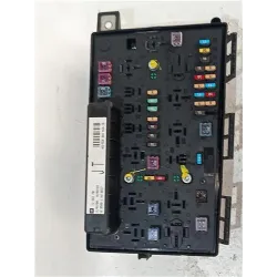 Recambio de caja fusibles/rele para opel astra h berlina (2004) 1.6 referencia OEM IAM 13242781JT  