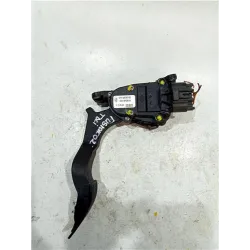 Recambio de potenciometro pedal gas para ford fiesta (cbk)(2002) referencia OEM IAM 6PV00856700  