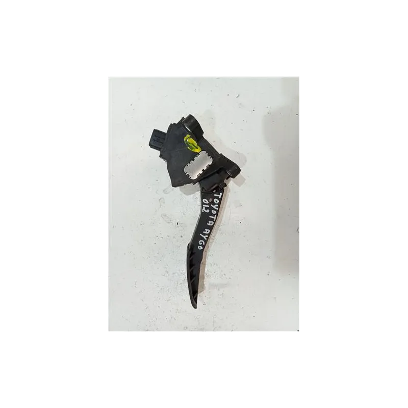 Recambio de potenciometro pedal gas para toyota aygo (kgb/wnb)(2005) 1.0 gpl referencia OEM IAM 781100H011  