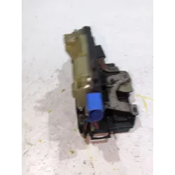 Recambio de cerradura puerta trasera izquierda para citroën xsara 1.9 d referencia OEM IAM   