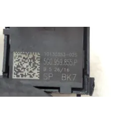 Recambio de boton elevalunas derecho para seat leon st (5f8) 1.6 tdi 4drive referencia OEM IAM 5Q0959855P  