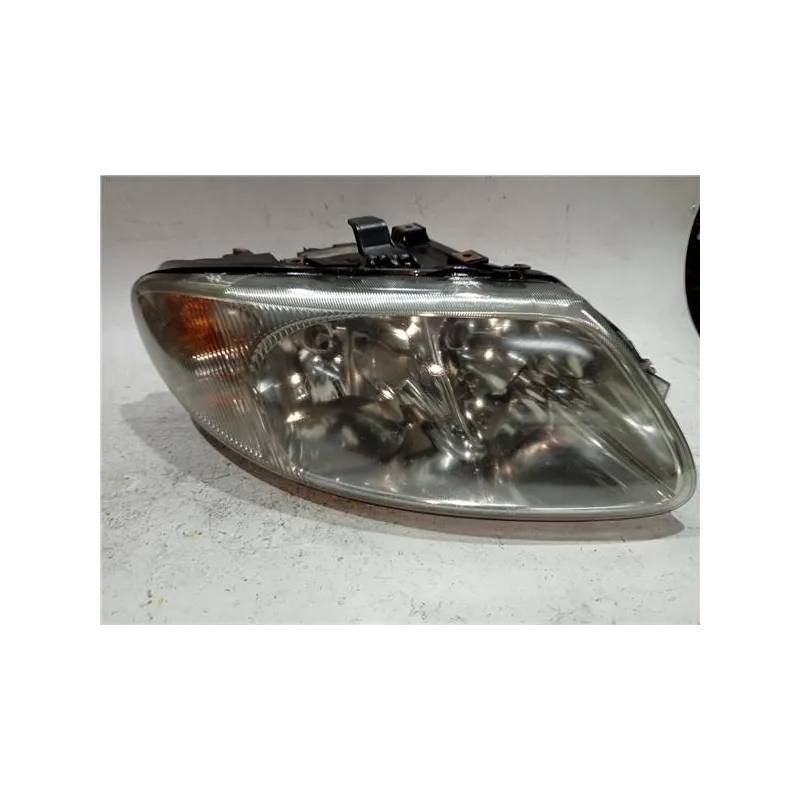 Recambio de faro delantero derecho para chrysler voyager (rg)(2001) 2.8 crd referencia OEM IAM 04857702AB  